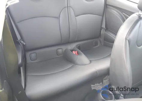 2013 Mini Cooper Cooper из США, поврежденный, VIN WMWSU3C58DT548044